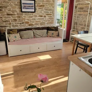 Appartement Superbe Studio, Avec Cuisine Et Espace Extérieur France